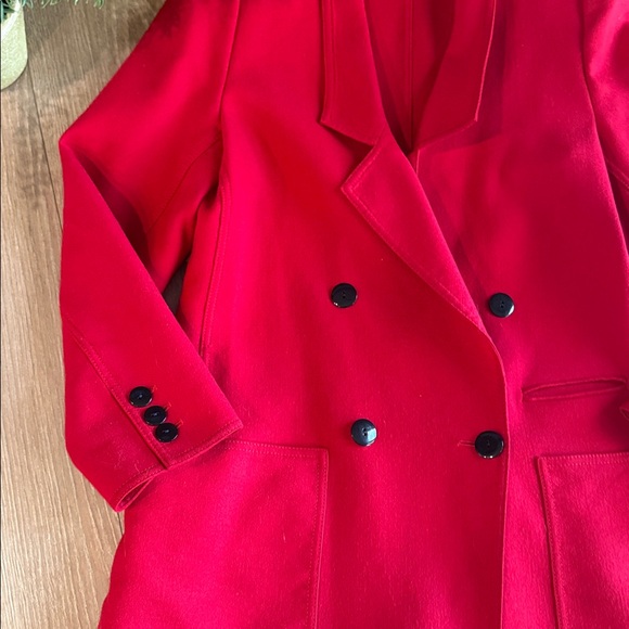 VINTAGE WOOL LOUIS FERAUD RED LONG TRENCH STYLE COAT SIZE 6 HOLIDAY READY - Picture 3 of 4